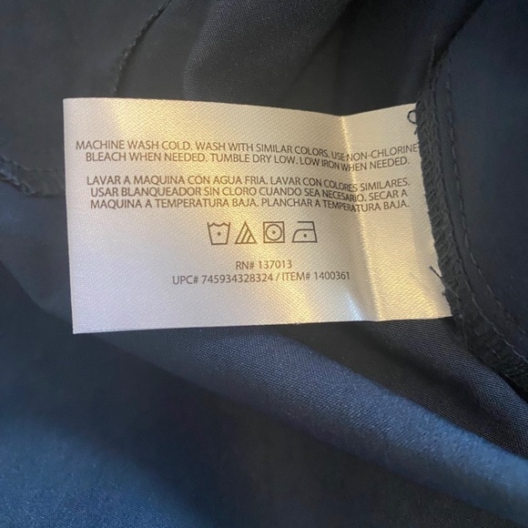 NWT Orvis Navy Blue Travel Skort Shattered Glass Embossed Print Large NEW - Picture 6 of 9